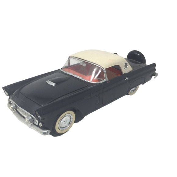 Vintage 1957 Chevy Convertible Diecast Car - Black Body, White Top - Classic Car - Picture 3 of 12